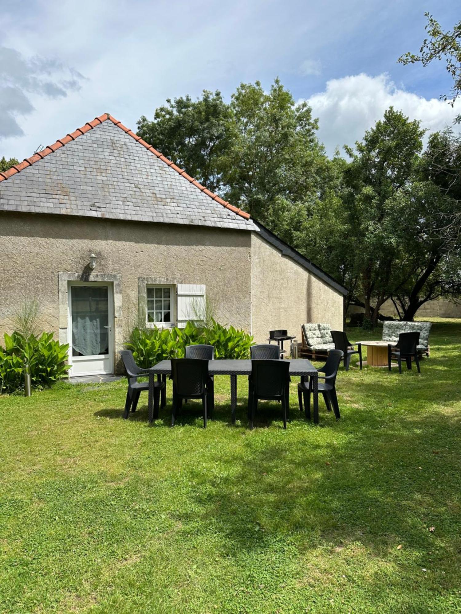 Gite La Grande Racinaie Cre-sur-Loir Exterior foto